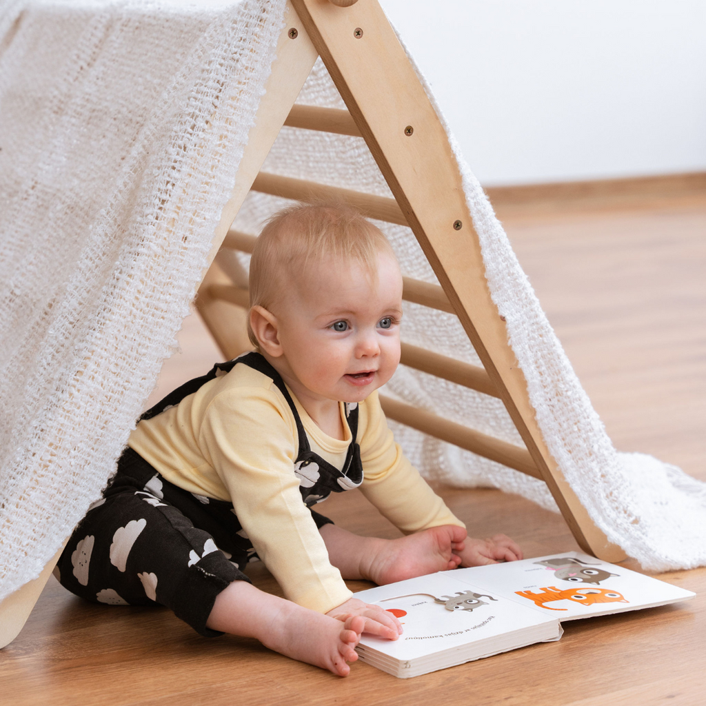 SIPITRI Climbing Triangle – Safe & Creative Play for Kids by Ette Tete at www.brixbailey.com