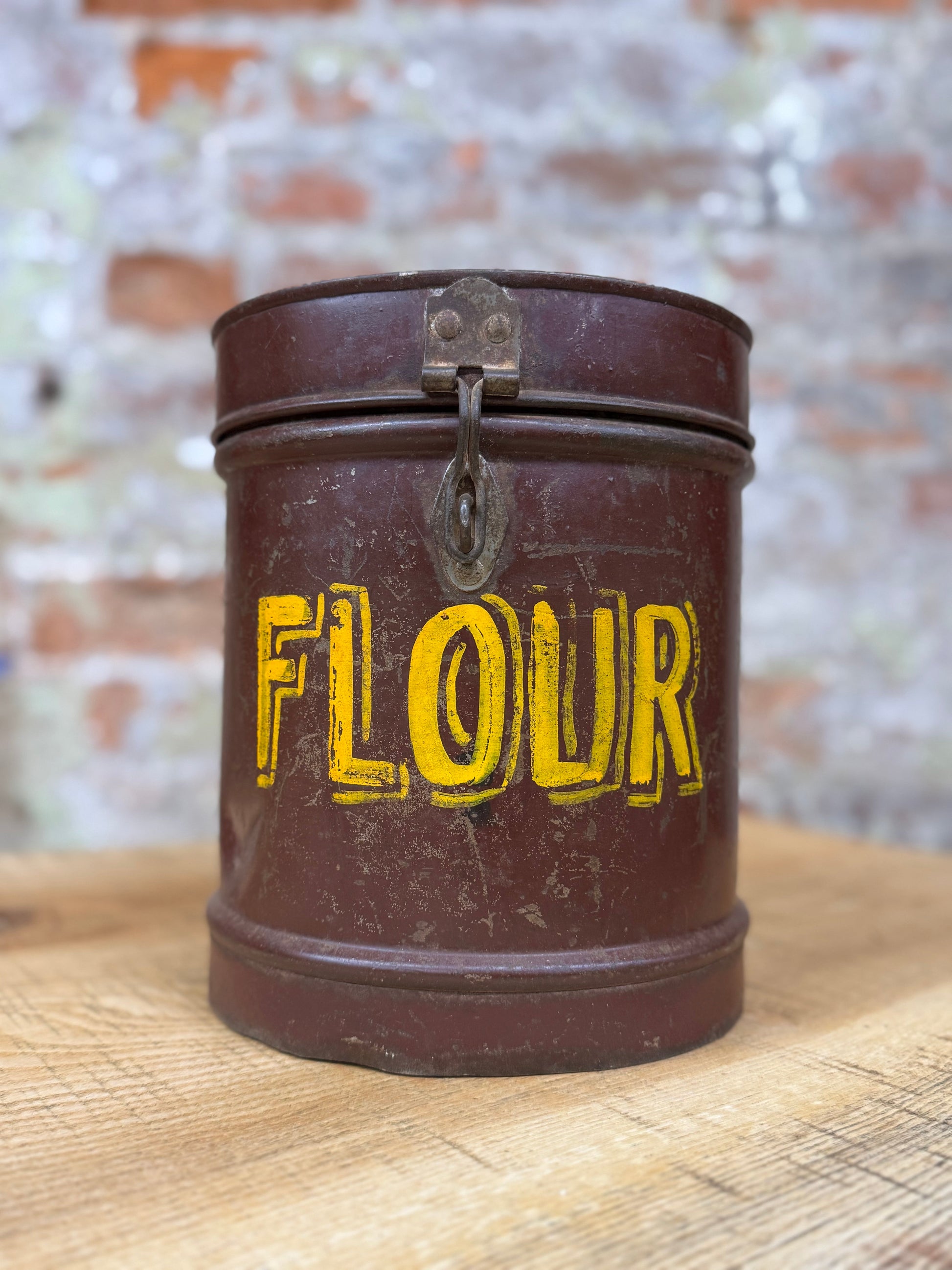 Vintage Galvanised Metal Storage Tub with Lid