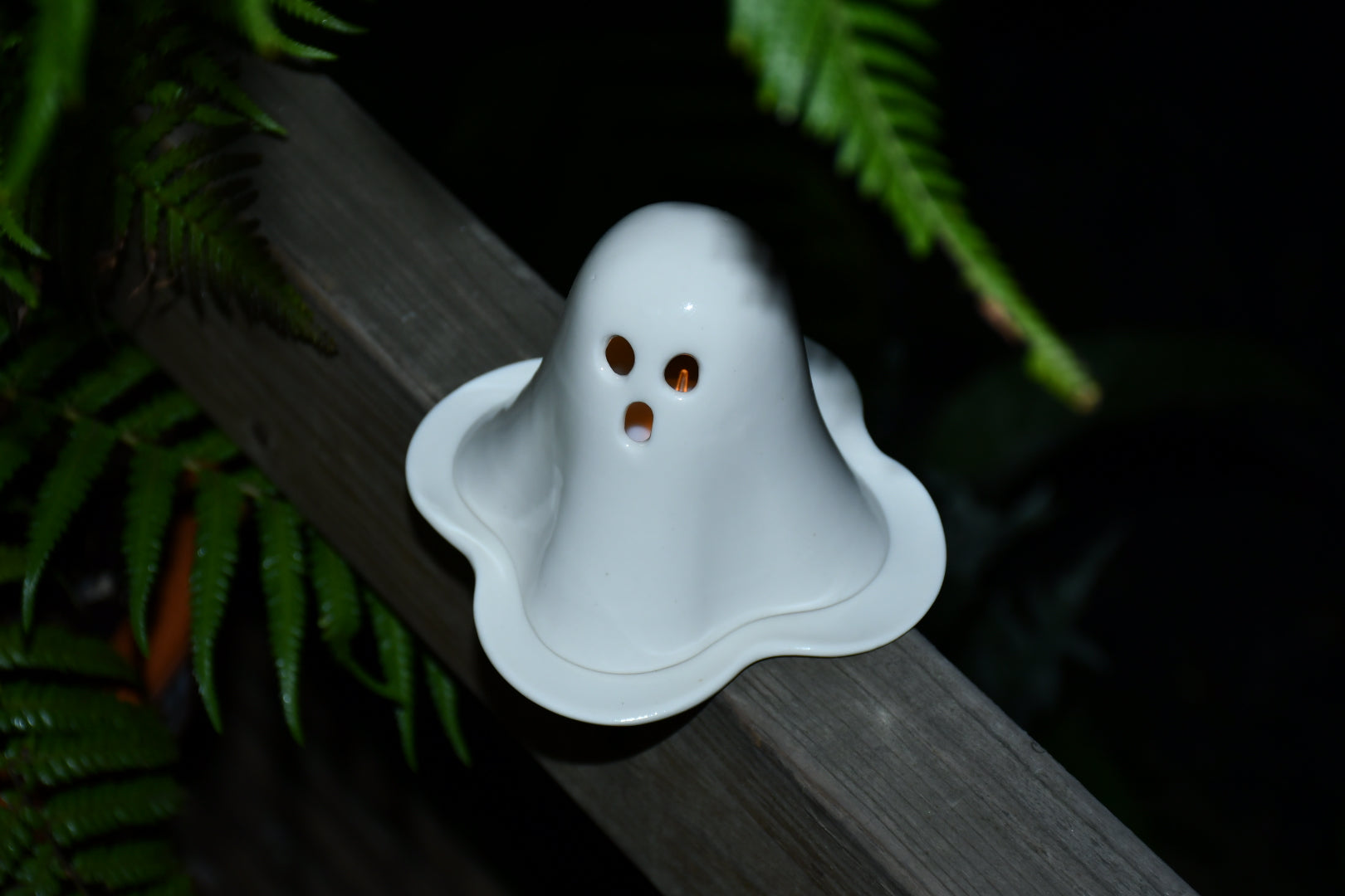 Ghost Tealight Holder for Halloween