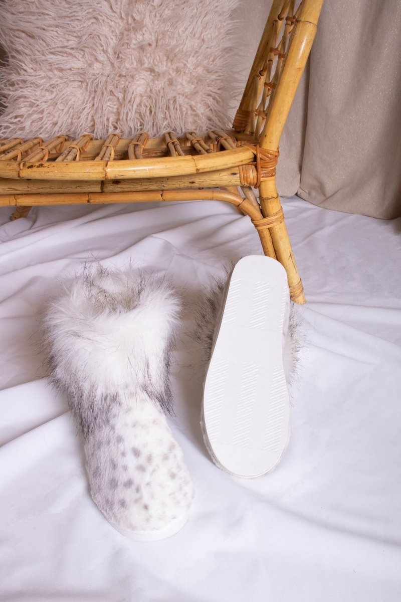 Fern Slippers in Snow Leopard