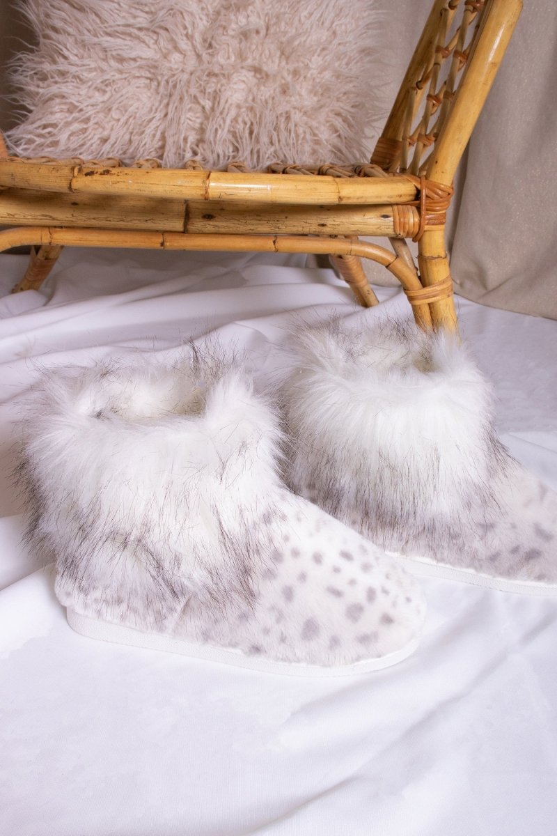 Fern Slippers in Snow Leopard