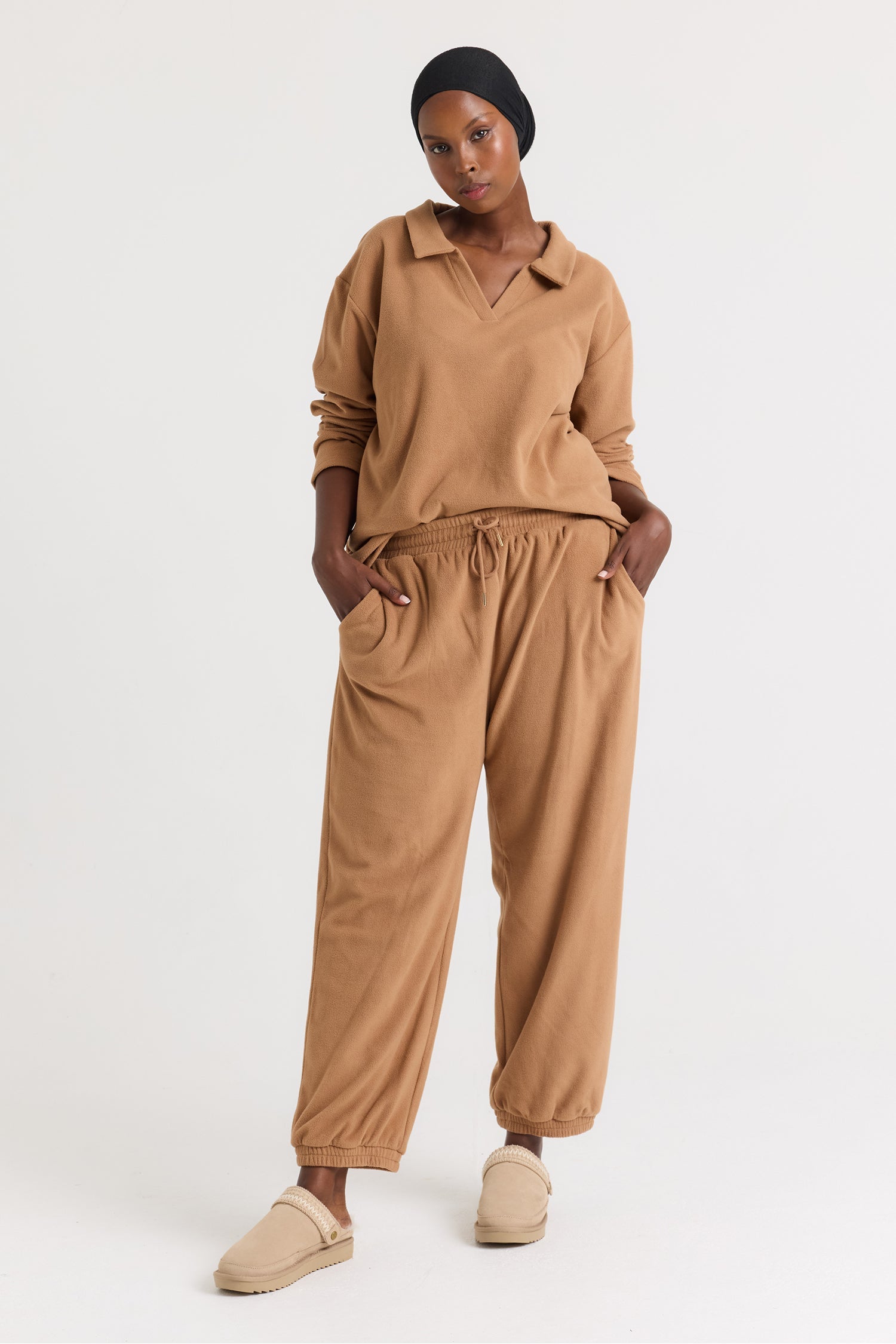 Fleece Lounge Set in Tan