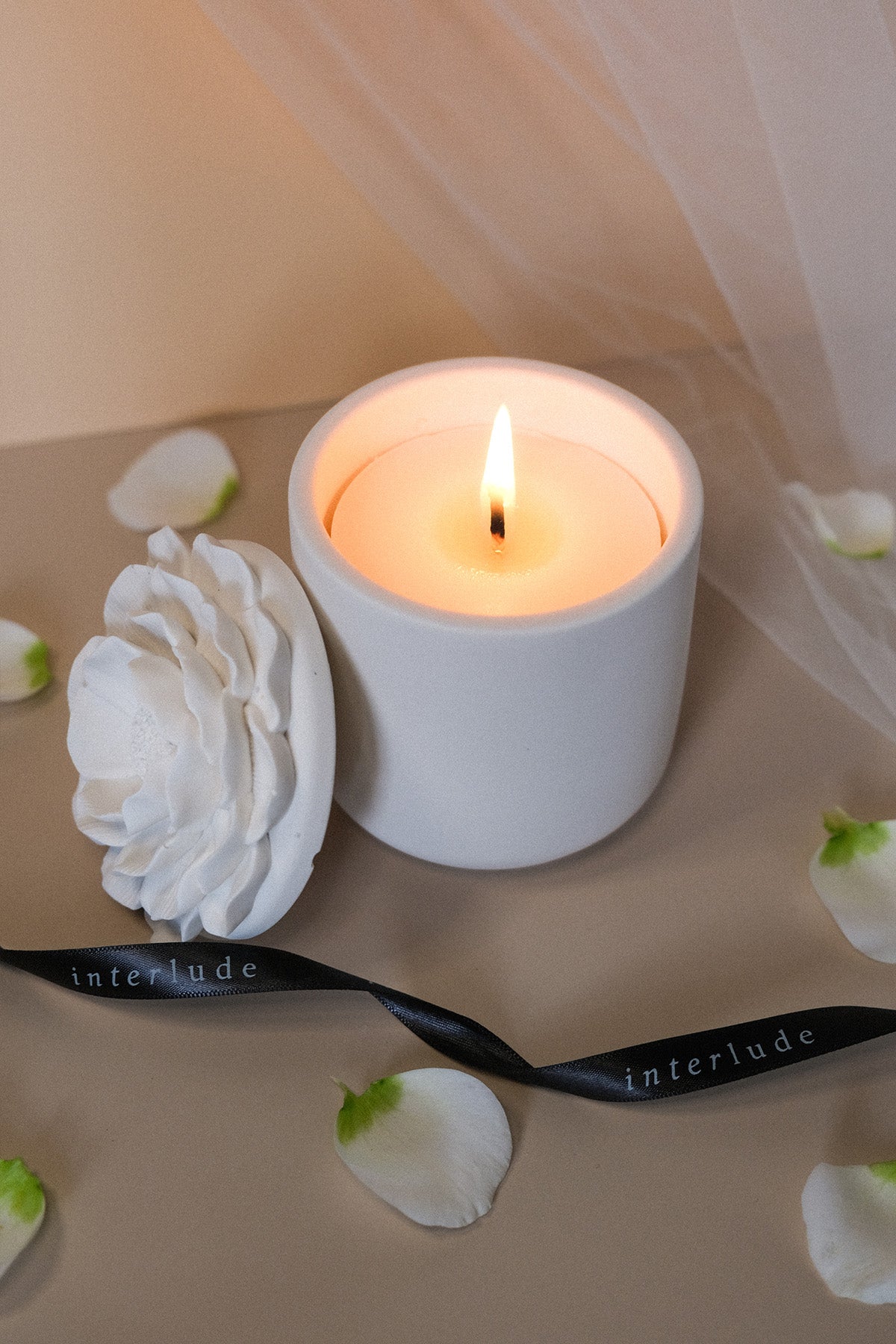 Rose Shaped Floral Ceramic Candle in White