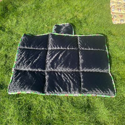 Golden Sands Padded Chihuahua Print Travel Mat