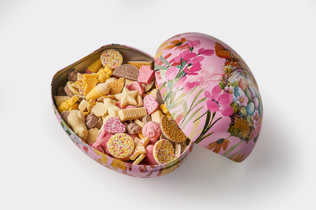 Saga Big Oversized Easter Egg 23cm with Swedish Sweets