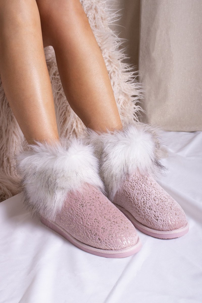 Giselle Slippers in Pink