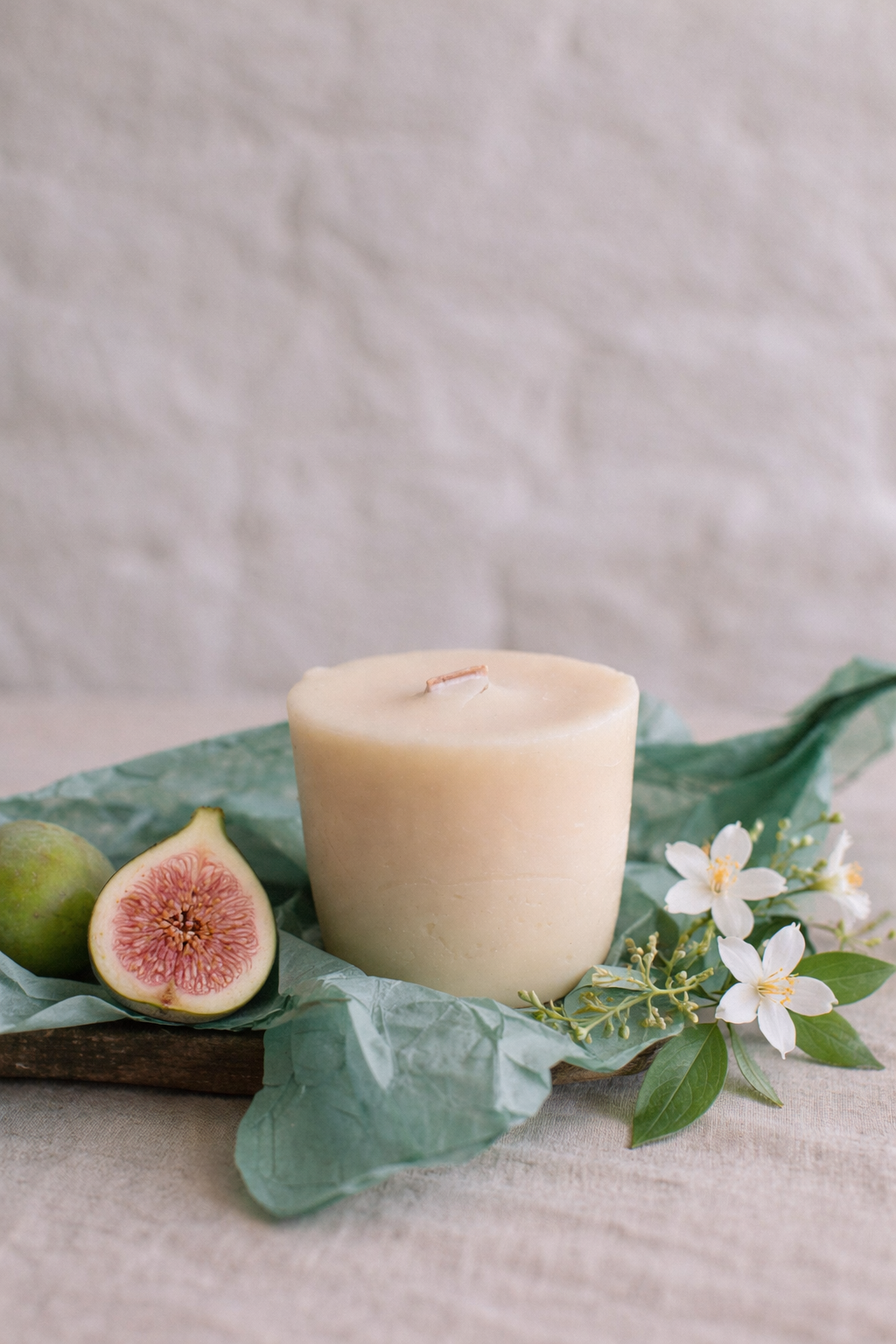 Fresh Fig Refill Candle with Jasmine and Bergamot
