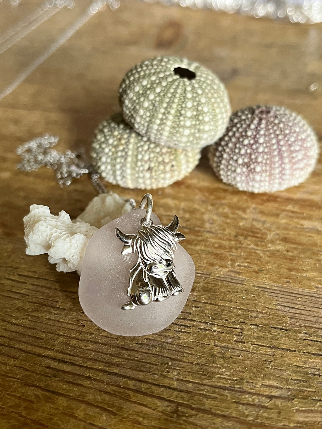 Highland Cow Pendant in 925 Silver with Scottish Seaglass
