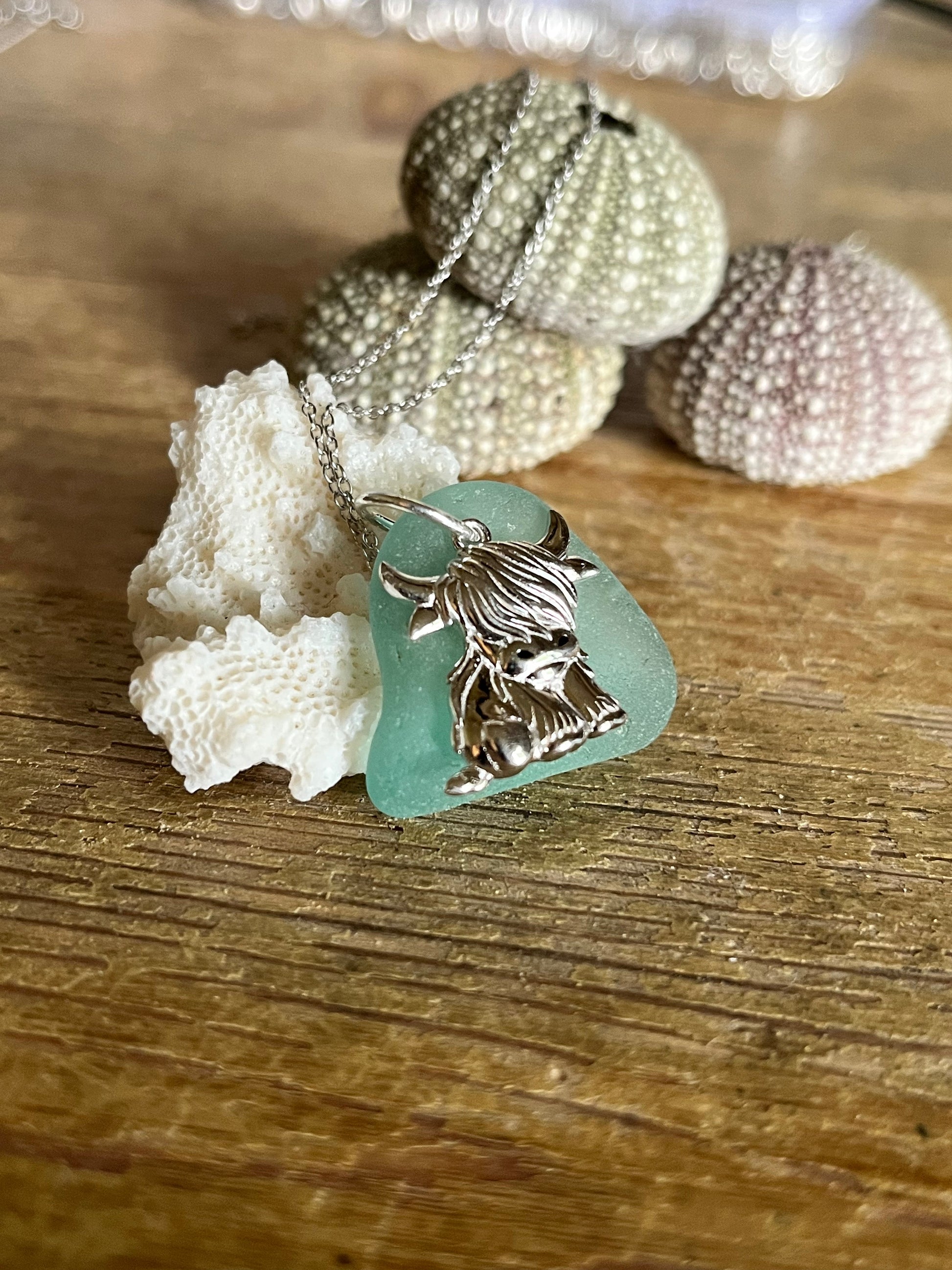 Highland Cow Pendant in 925 Silver with Scottish Seaglass