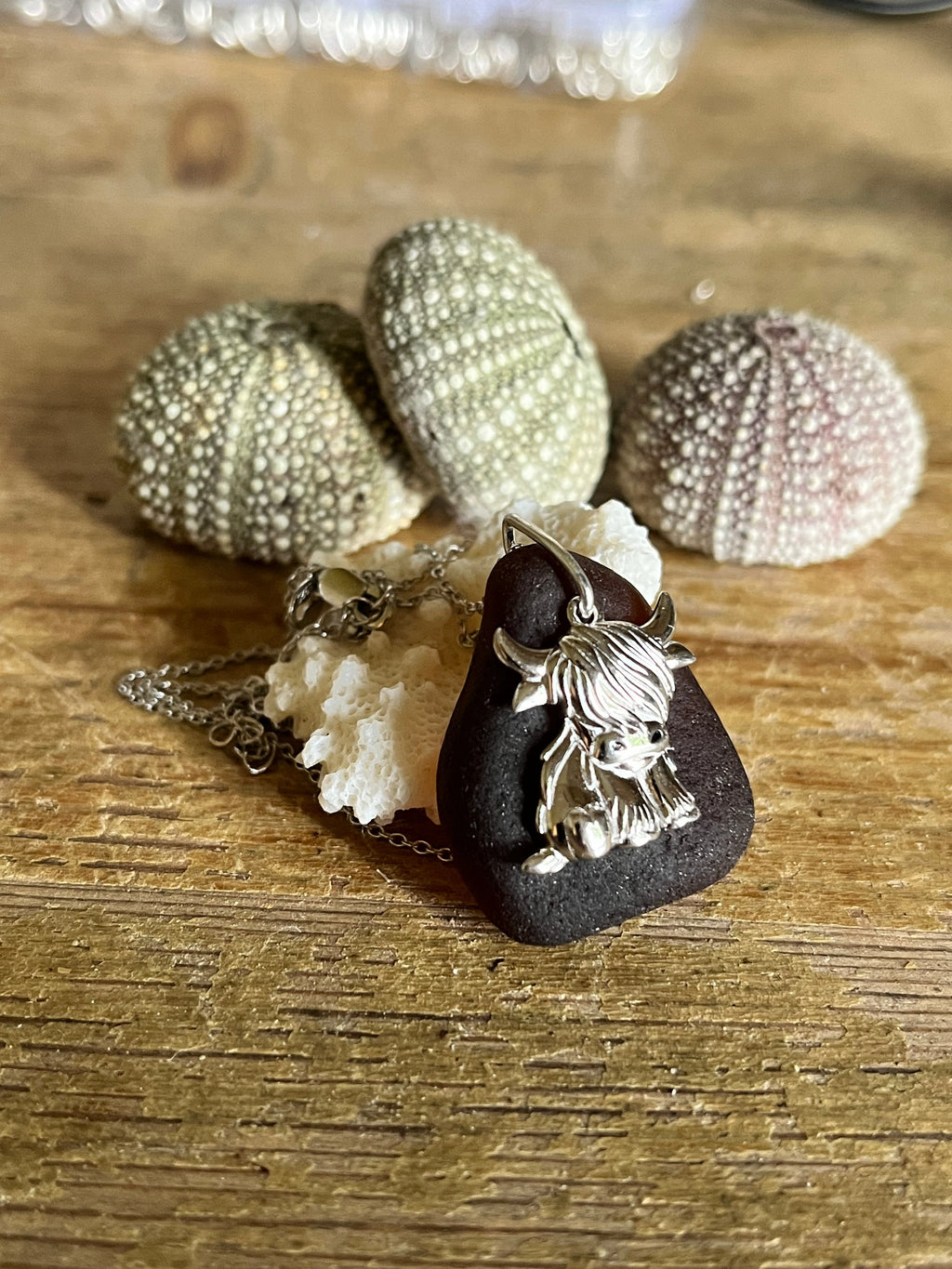Highland Cow Pendant in 925 Silver with Scottish Seaglass