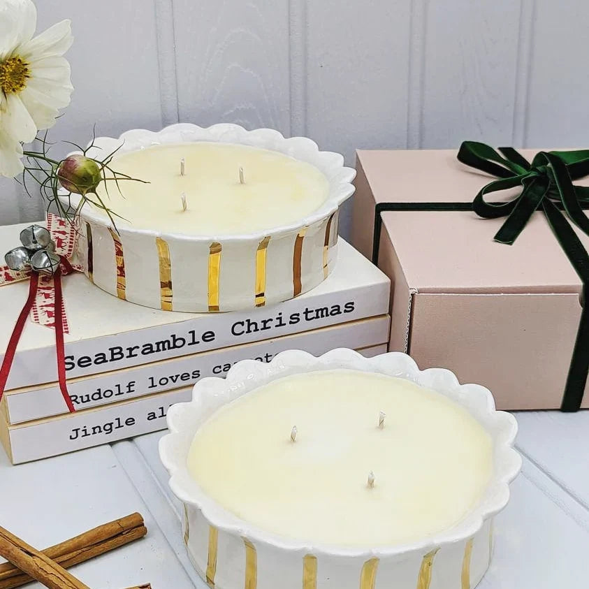 Gold Daisy Three Wick Candle with Ceramic Holder