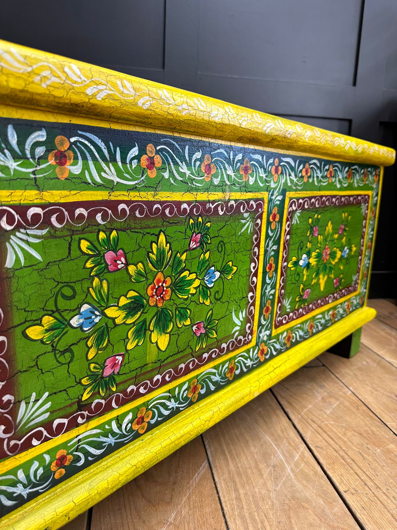Vintage Hand Painted Indian Trunk Coffee Table Storage Chest Green Floral