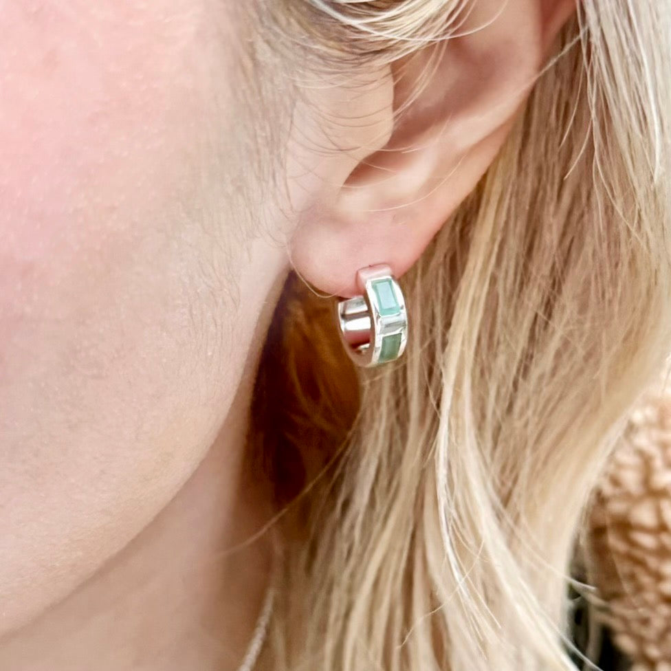 Cora Chunky Huggie Hoops Silver Pariba Onyx