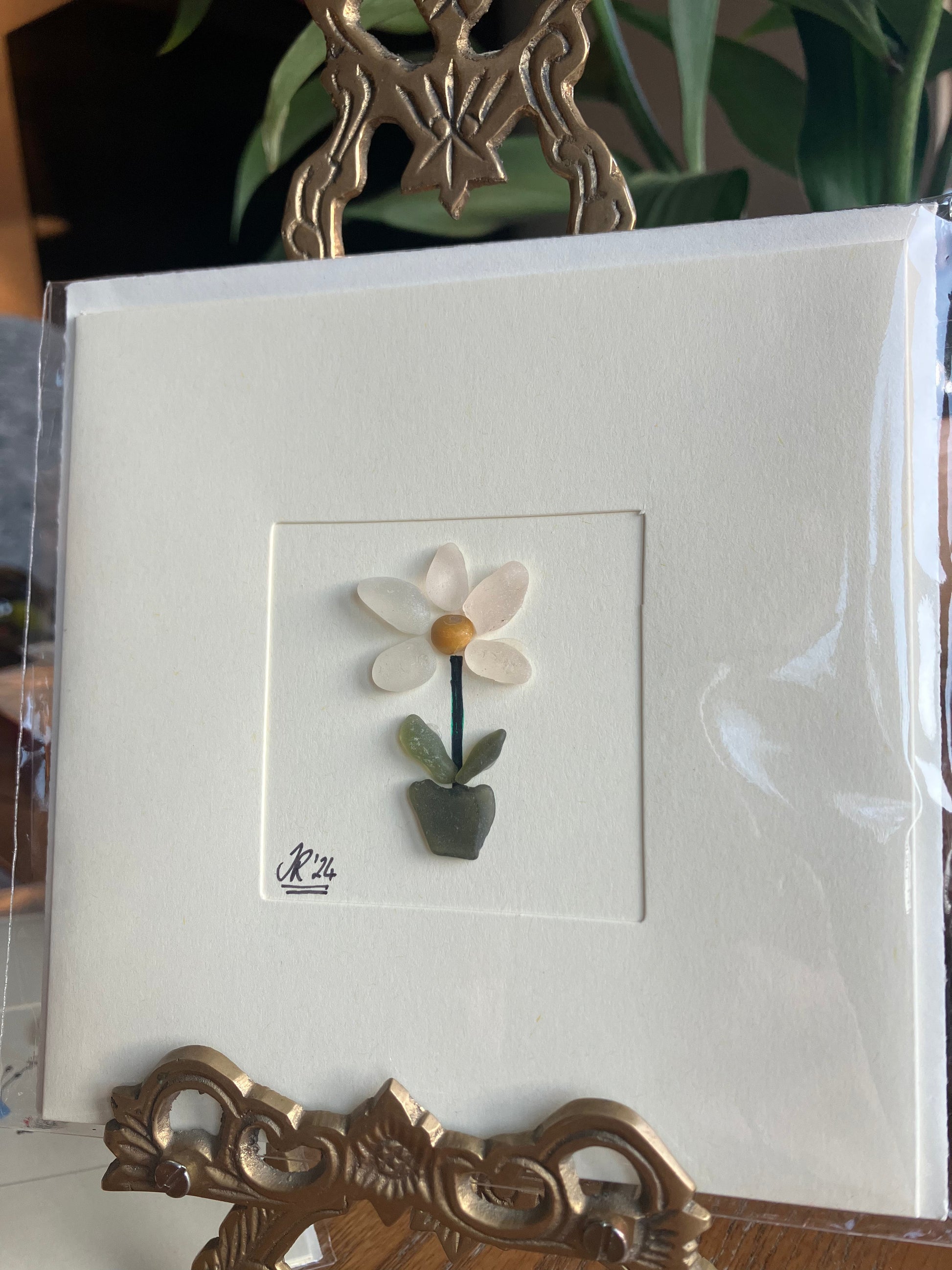 Daisy Blank Card with Handcrafted Seaglass Design