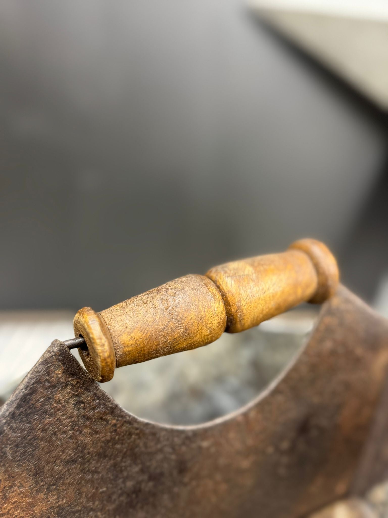 Vintage Small Metal Tray / Plant Pot Herb Planter / Metal Bucket Carry Caddie  (B)