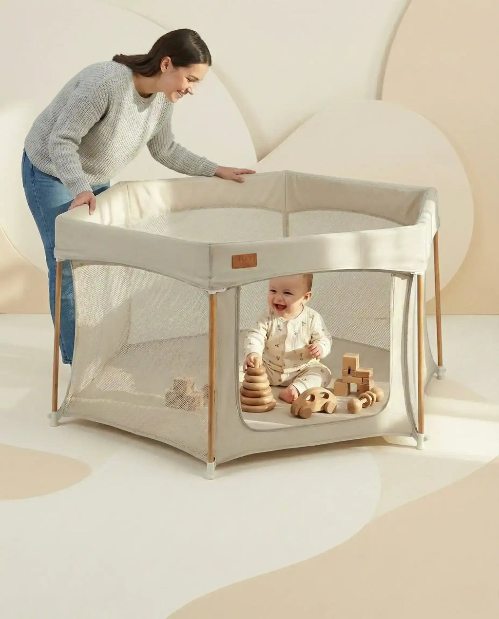 JOY Baby Playpen in Natural Wood