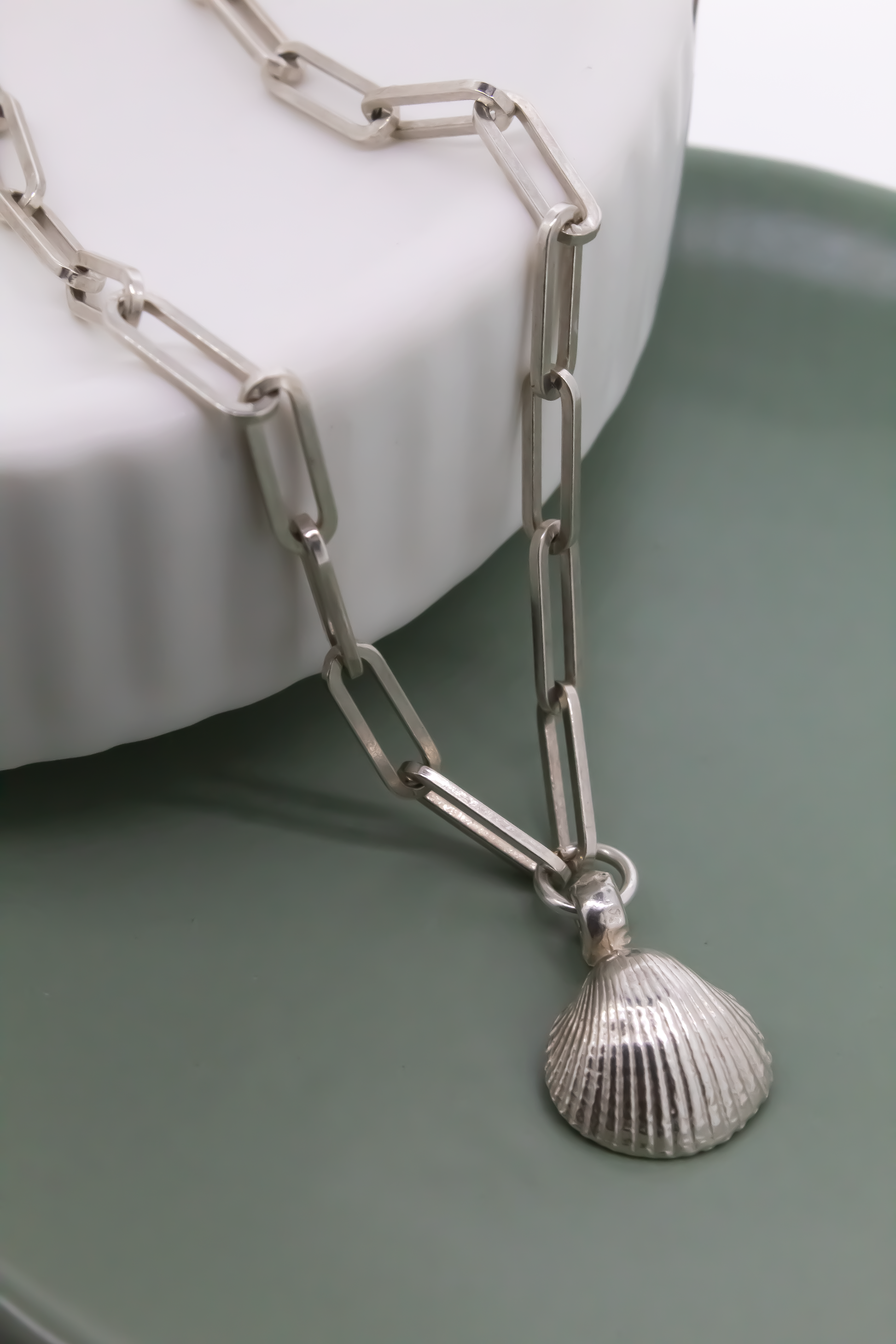 Sterling Silver Shell Trace Chain Necklace