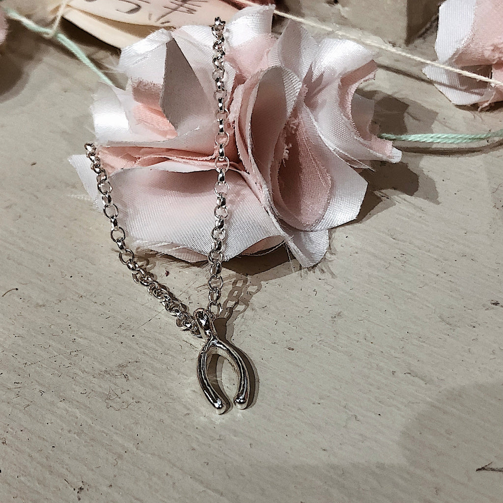 Wishbone Chain Bracelet in Sterling Silver