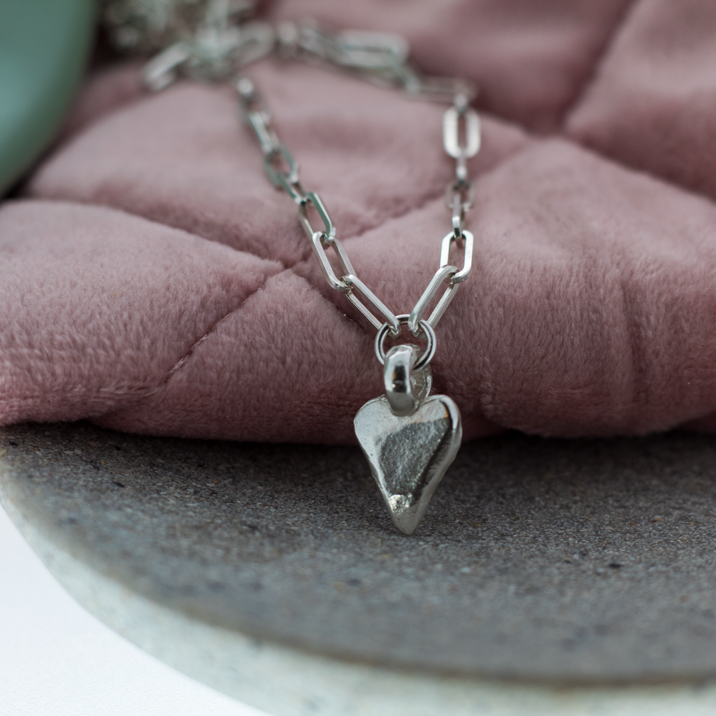 Heart Trace Chain Necklace in Sterling Silver