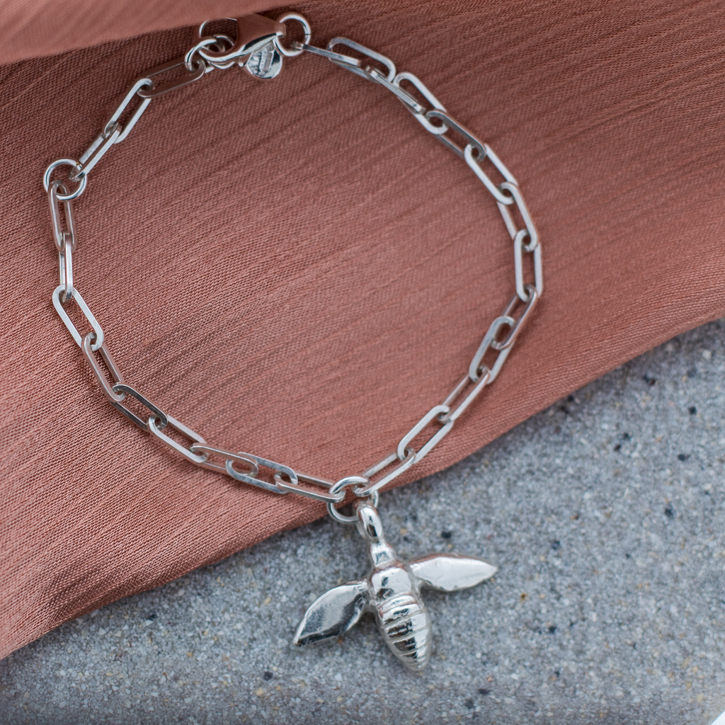 Honey Bee Trace Chain Bracelet in Sterling Silver