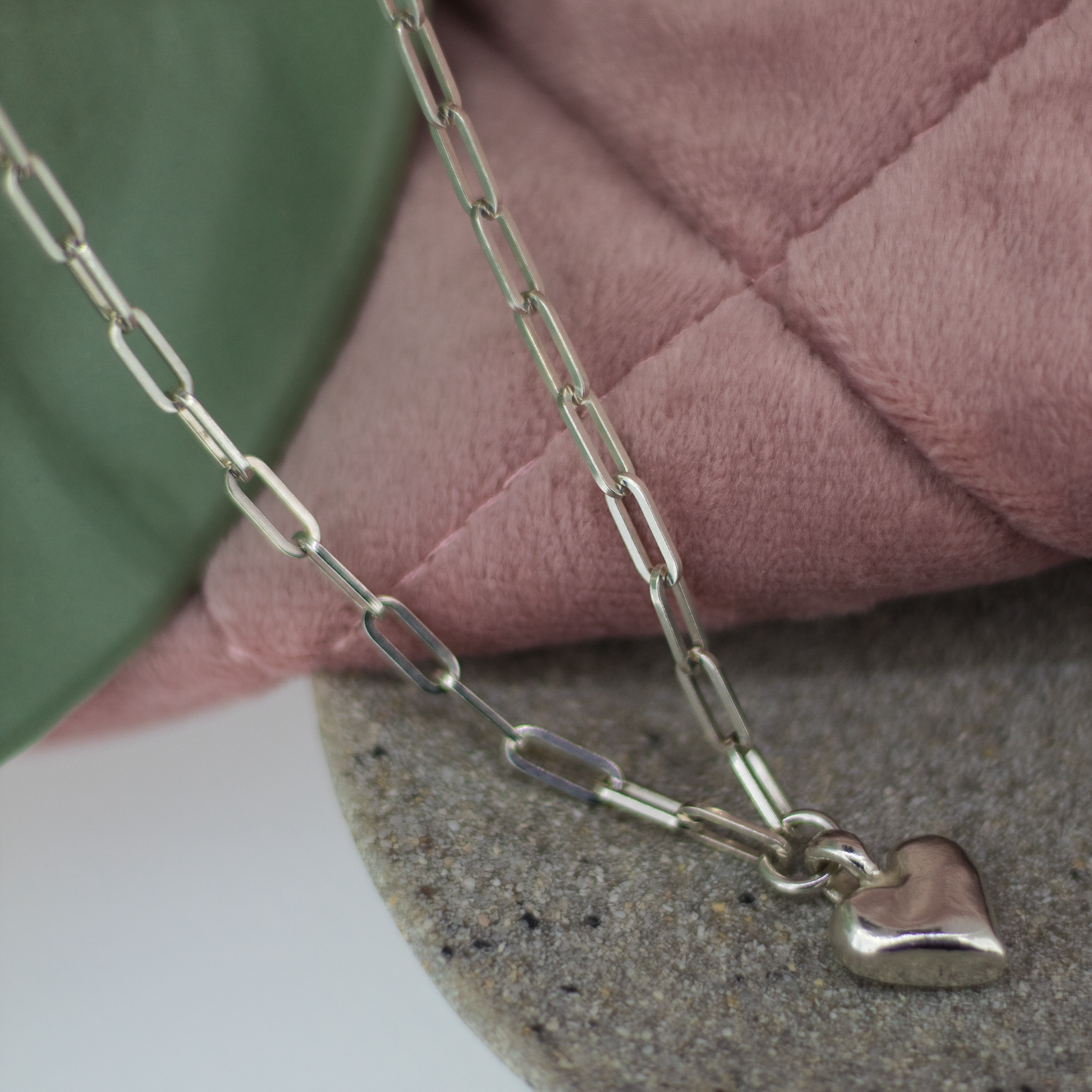 Sweet Heart Trace Chain Necklace in Sterling Silver