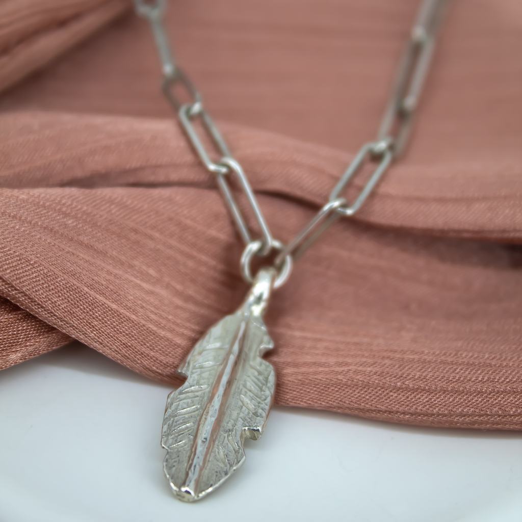 Feather Trace Chain Necklace in Sterling Silver
