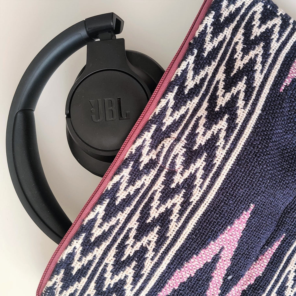 Smart Accessories Pouch in Navy White and Mauve