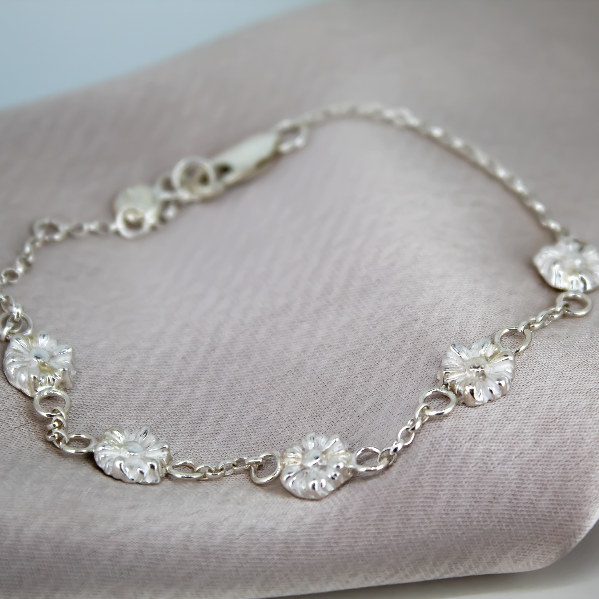 Recycled Silver Daisy Chain Bracelet