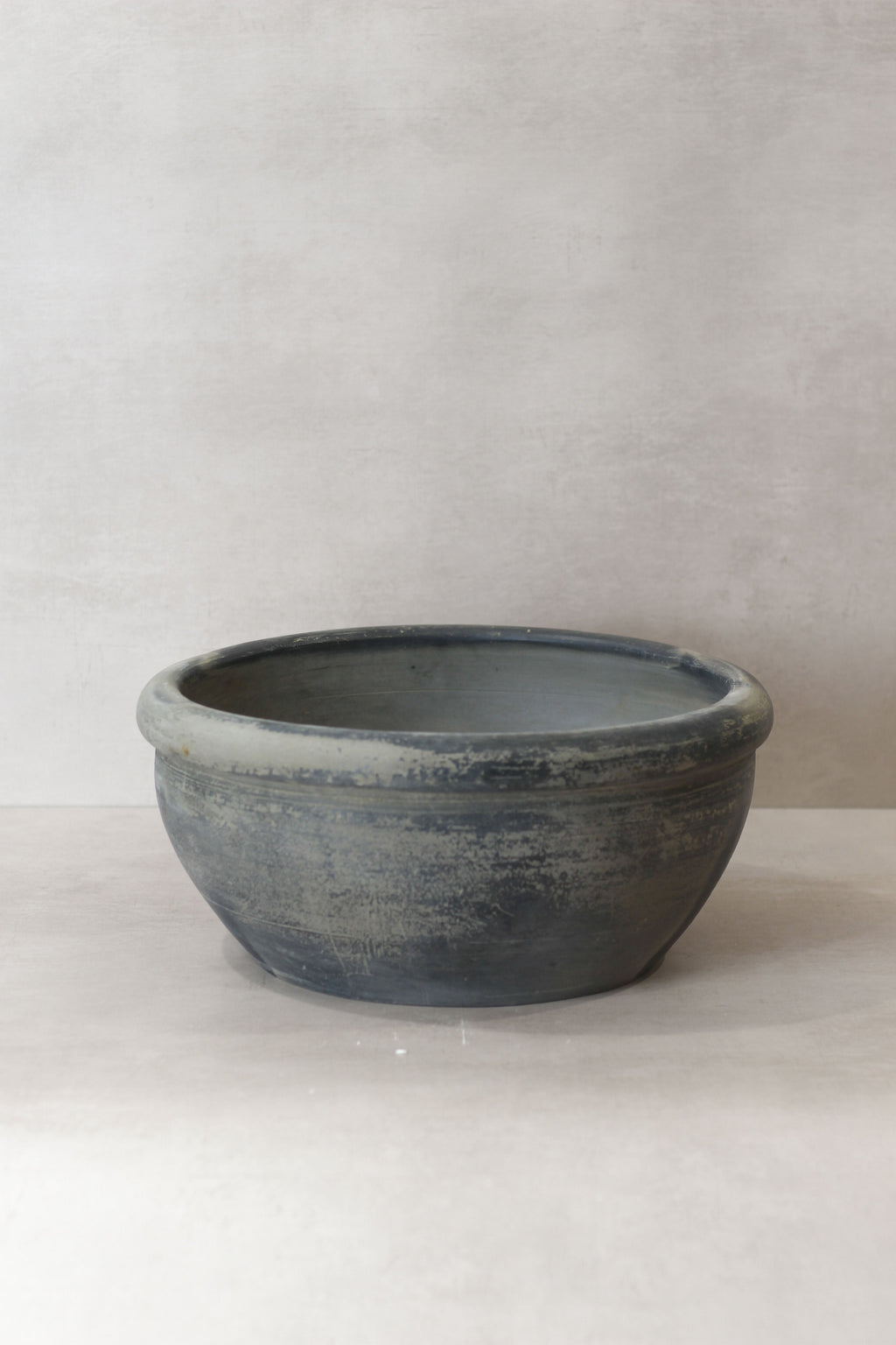 Wabi Sabi Antique Matt Grey Terracotta Bowl