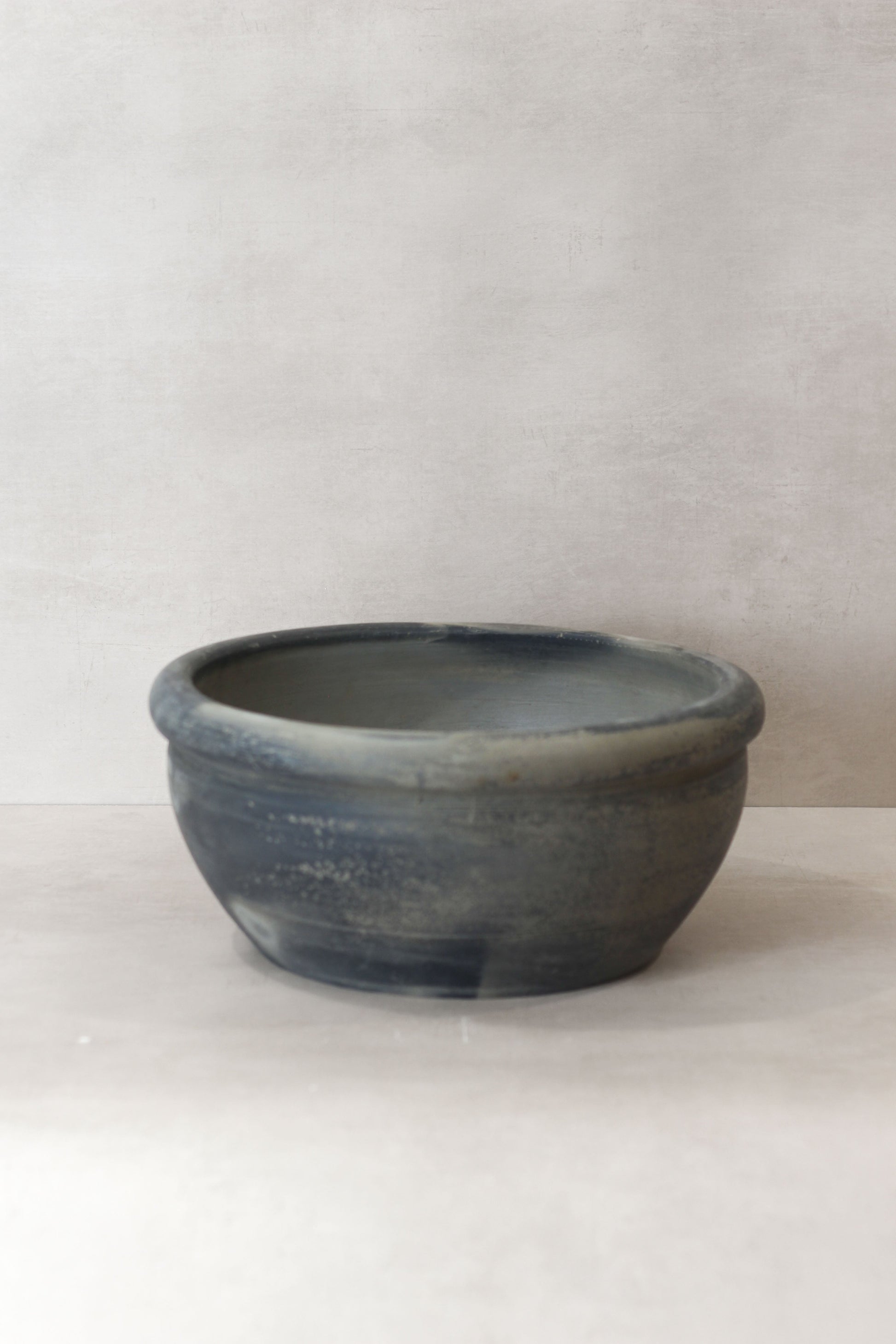 Wabi Sabi Antique Matt Grey Terracotta Bowl