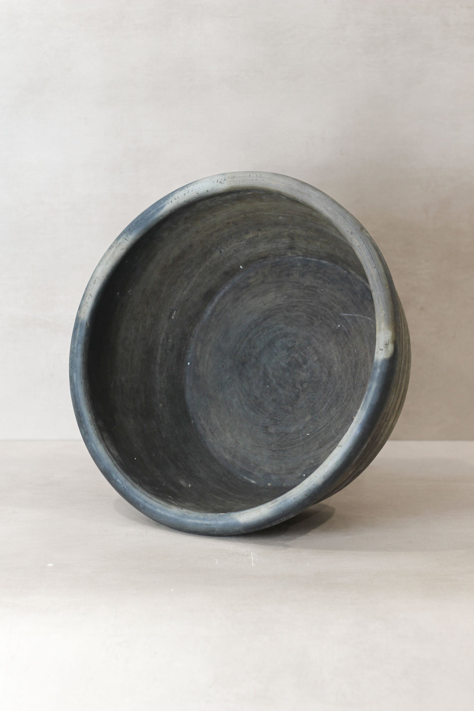 Antique Matt Grey Terracotta Bowl