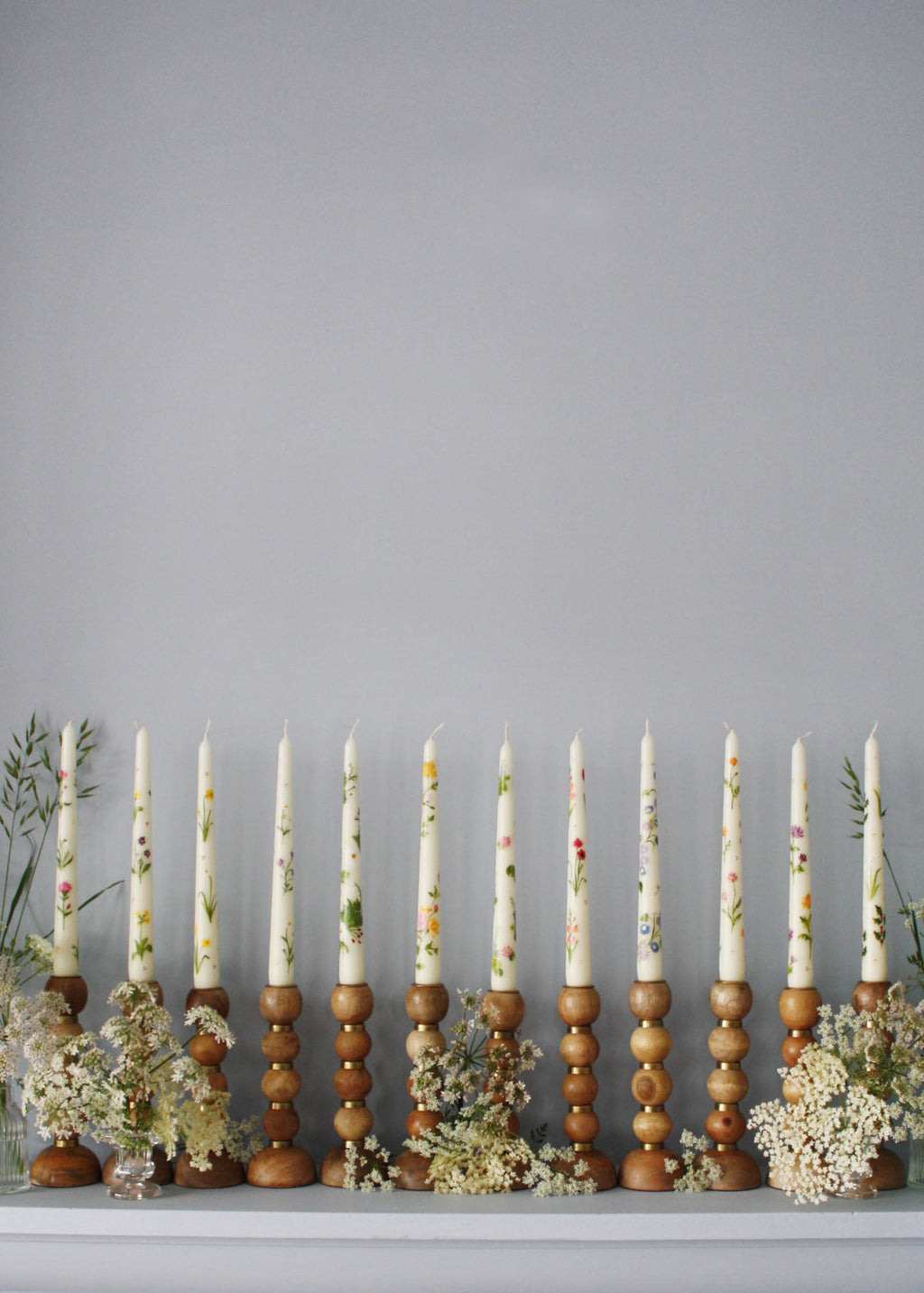 Birth Flower Candle Set 12 Month Collection Carnations and Snowdrops