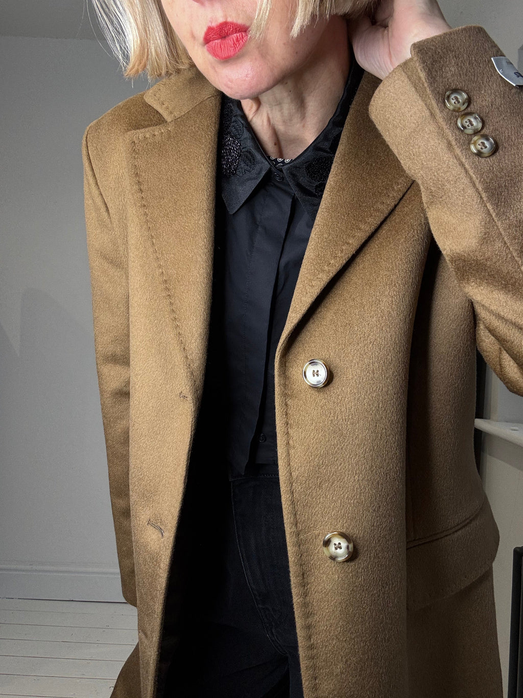 Pure Cashmere Single Breasted Coat