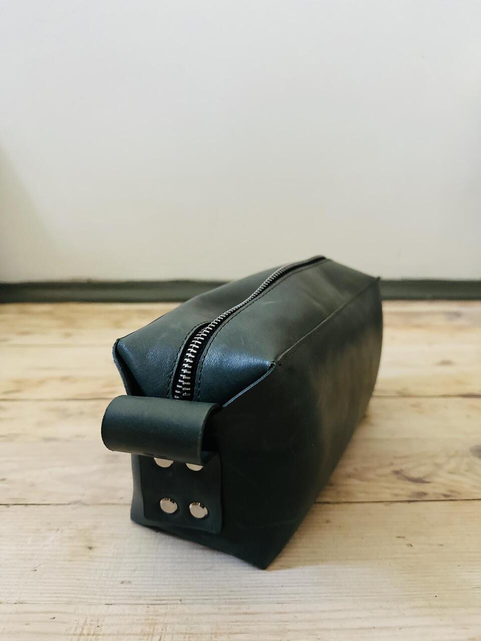 Luxurious Leather Makeup Bag – Spacious & Durable Handcrafted Design by eleriinseim at www.brixbailey.com