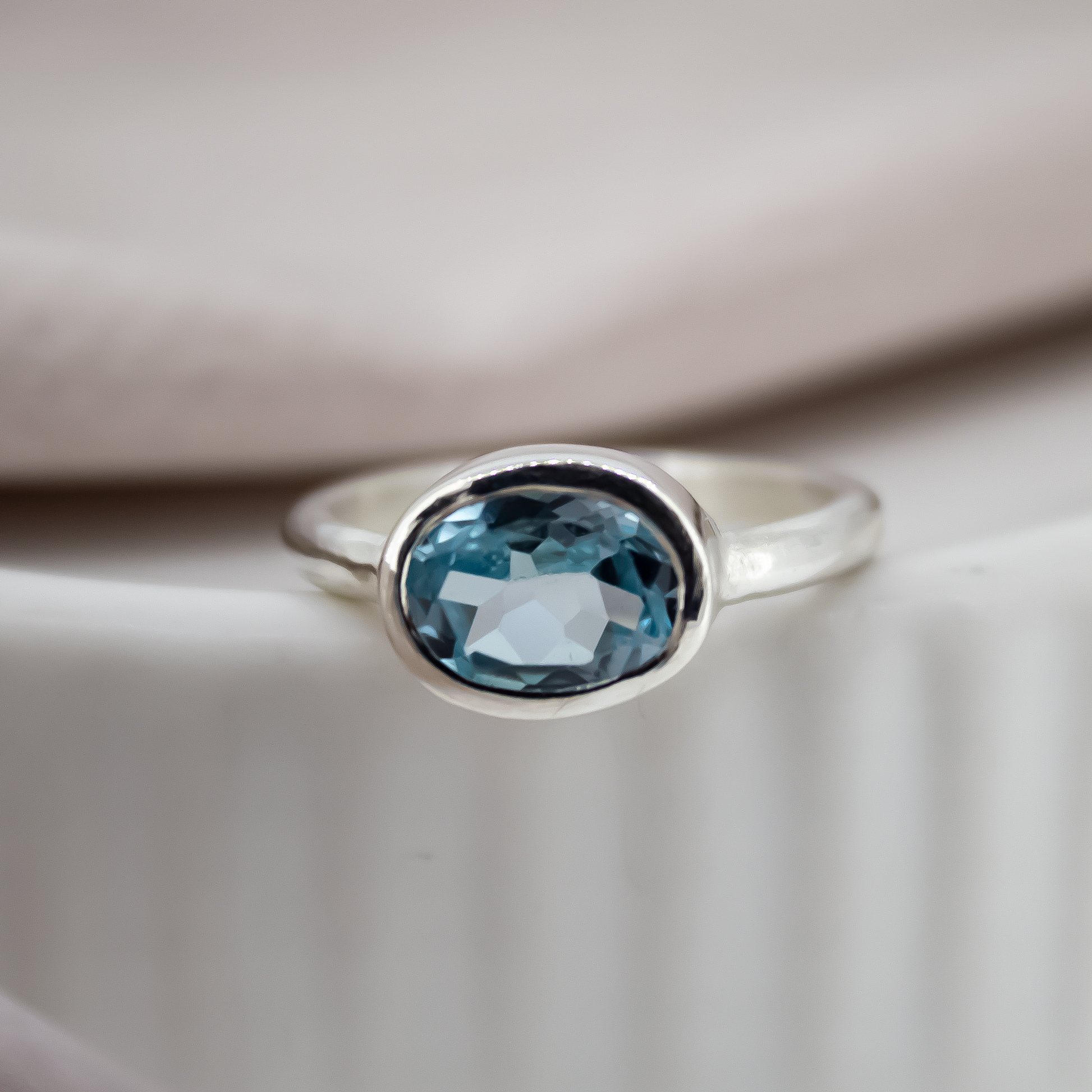 Silver Topaz Oval Ring