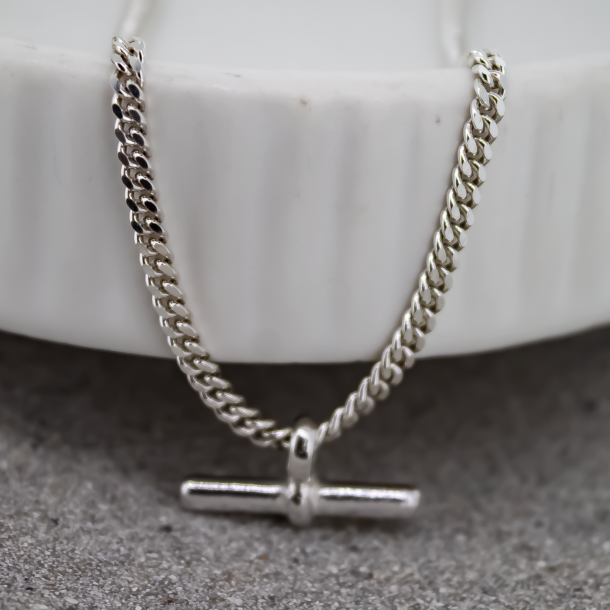 T Bar Curb Necklace in Sterling Silver