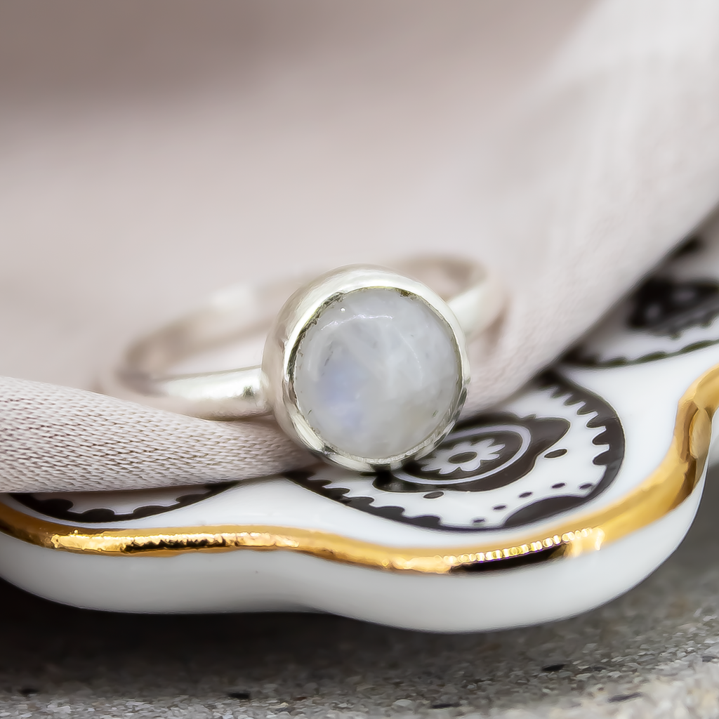 Rainbow Moonstone Ring in Sterling Silver