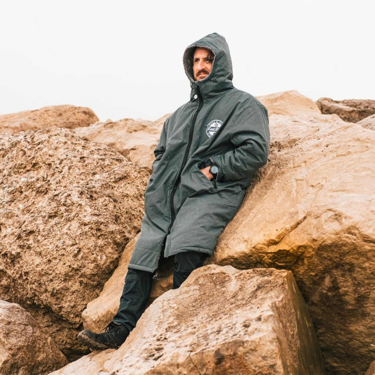 Waterproof Changing Robe with Free Beanie in Recycled Fleece