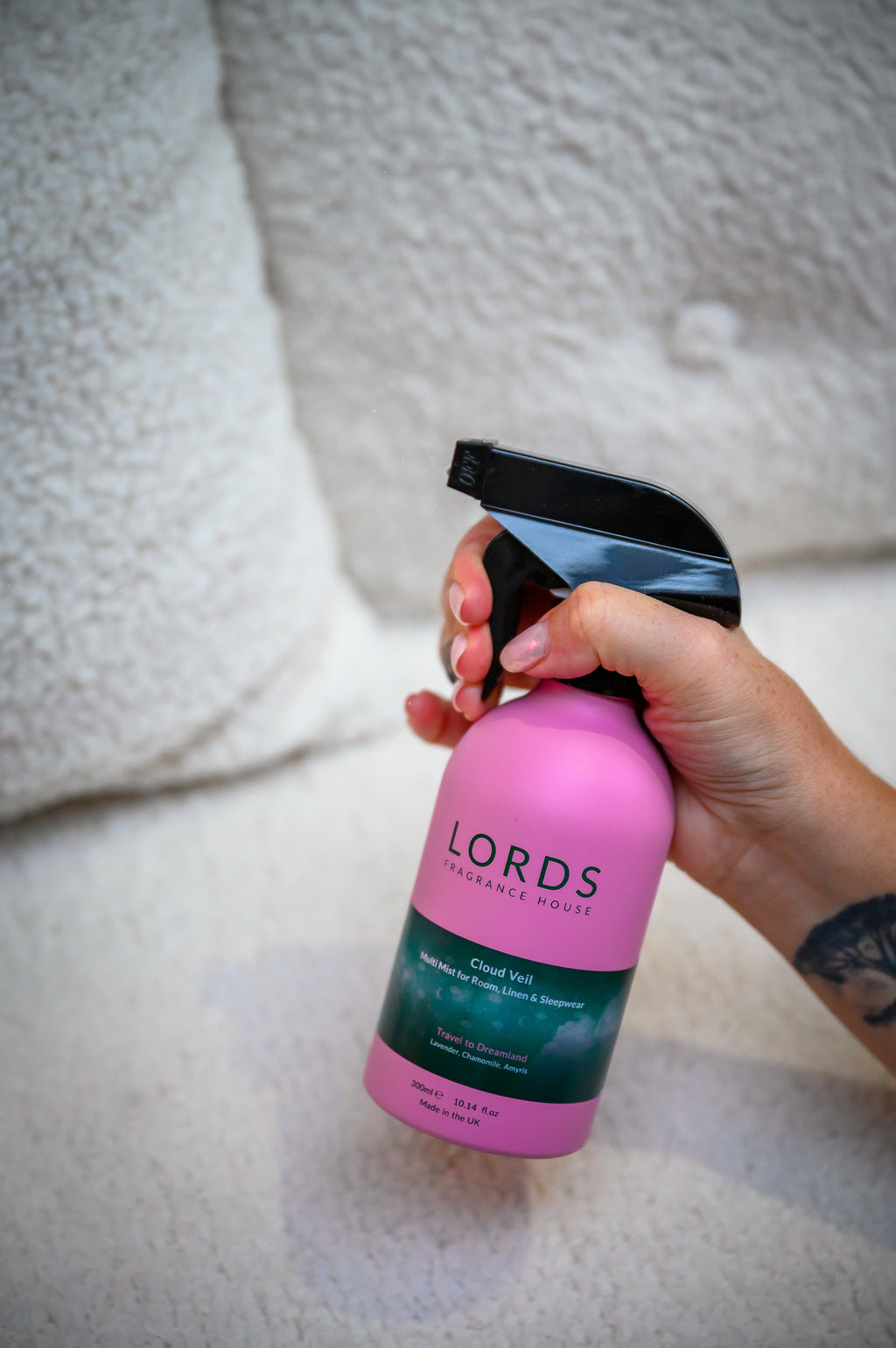 Supersized Cloud Veil Pillow Spray 300ml