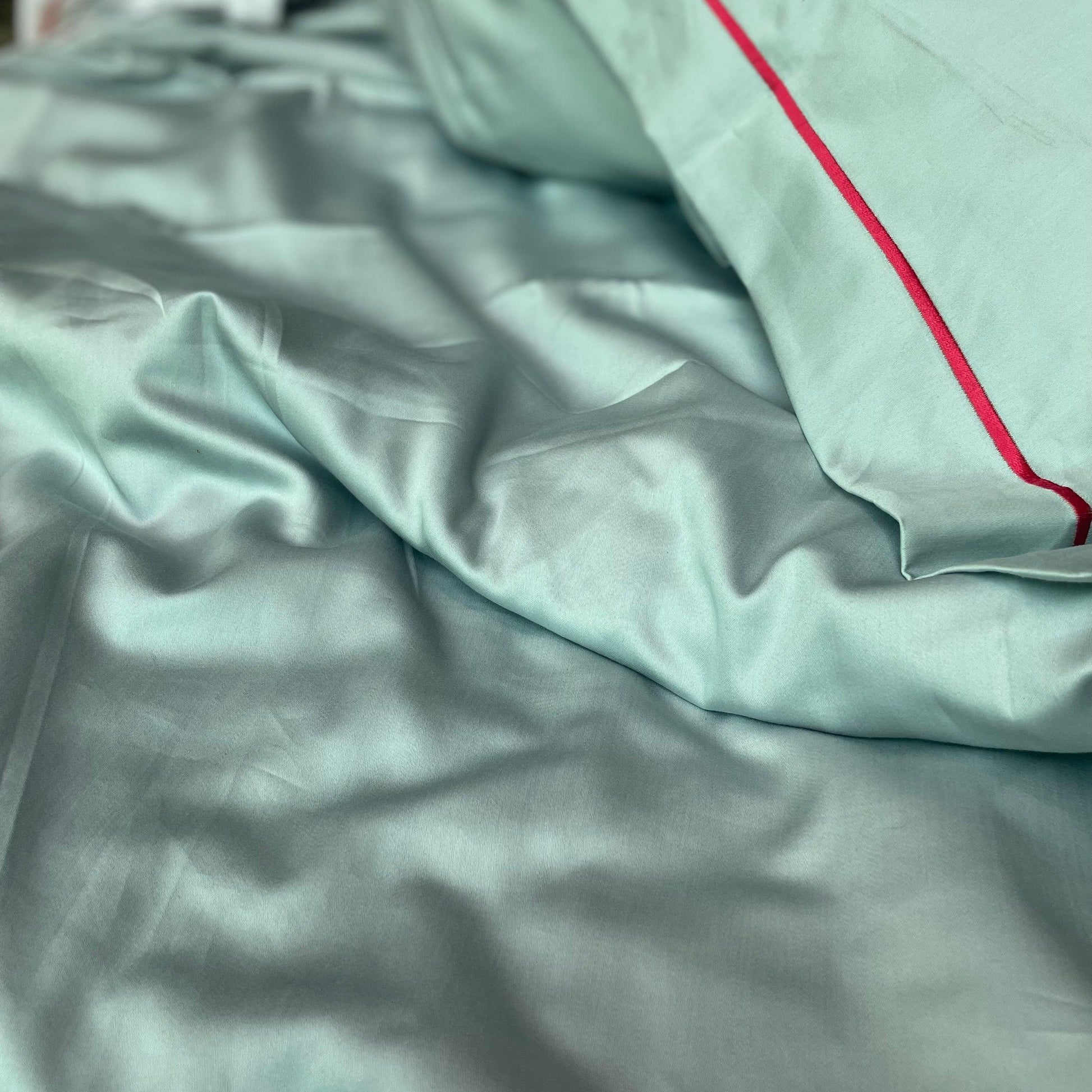 Oslo Bedding Bundle in Slate Grey, White and Deep Red