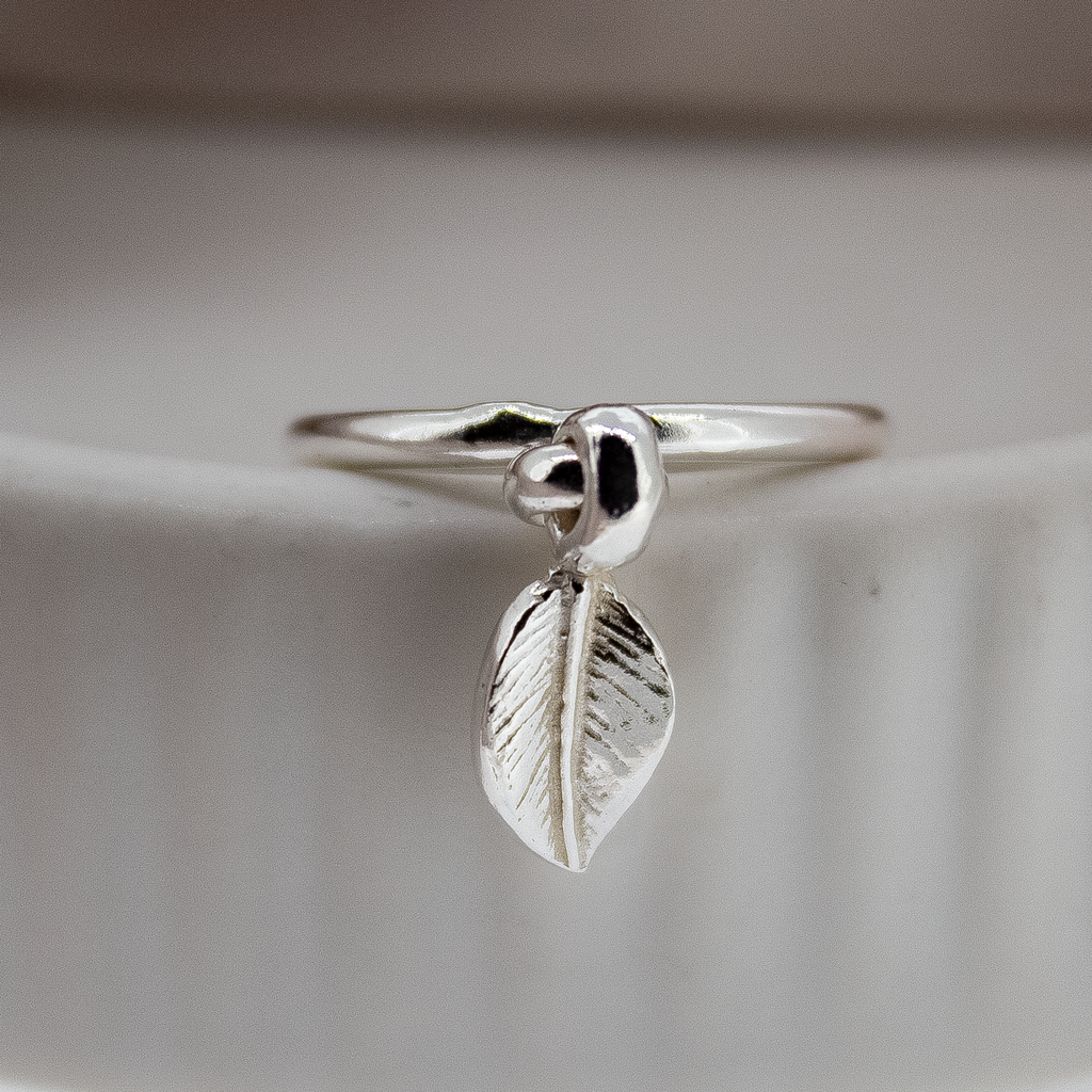 Leaf Dangle Ring in Sterling Silver