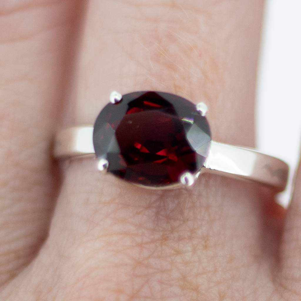 Garnet Treasure Ring in Sterling Silver
