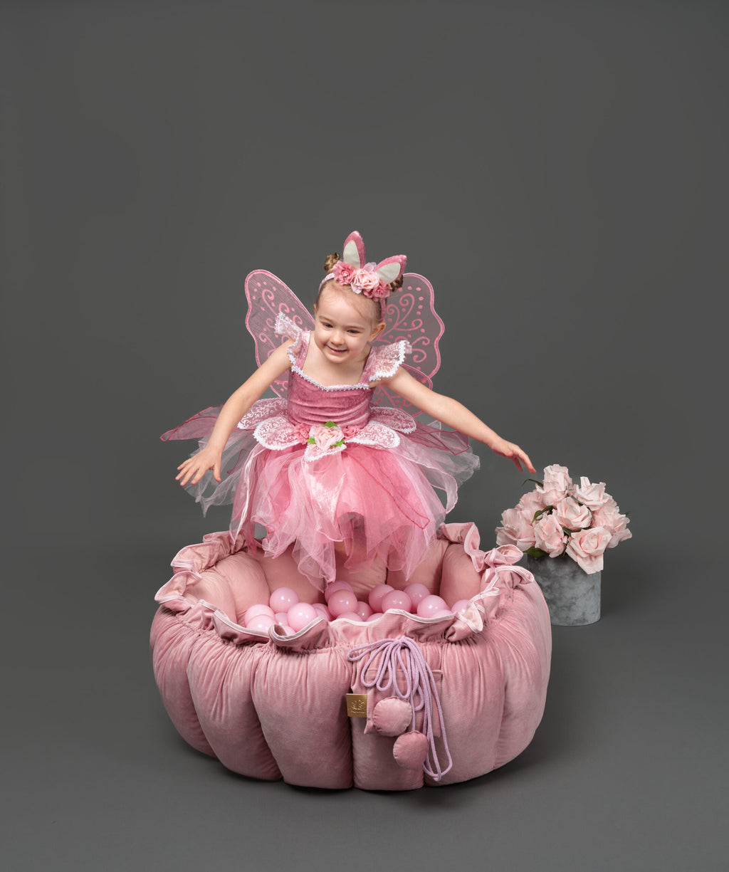 MeowBaby® Flower Playmat & Ball Pit – Fun & Functional Design by MeowBaby at www.brixbailey.com