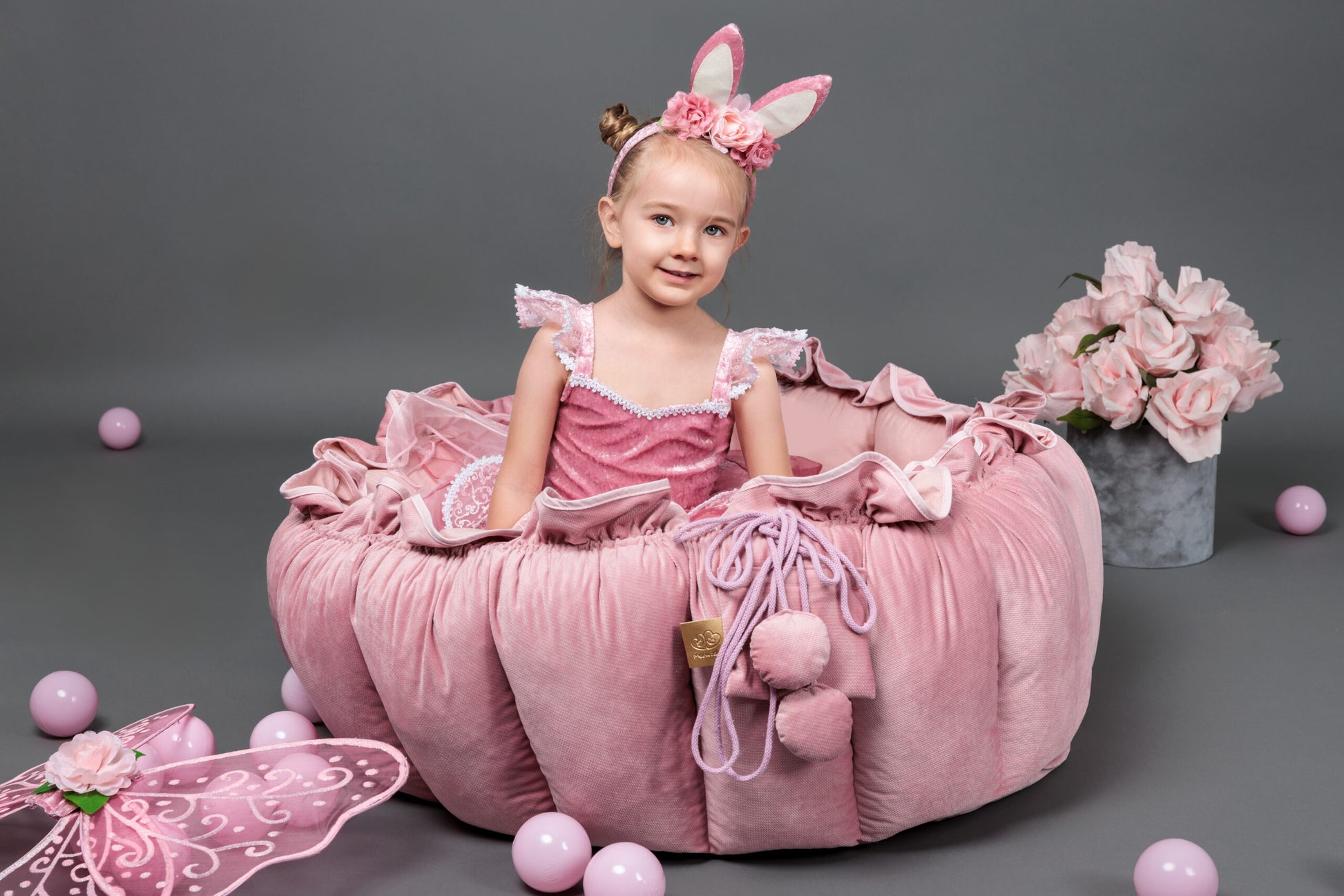MeowBaby® Flower Playmat & Ball Pit – Magical 2-in-1 Design by MeowBaby at www.brixbailey.com