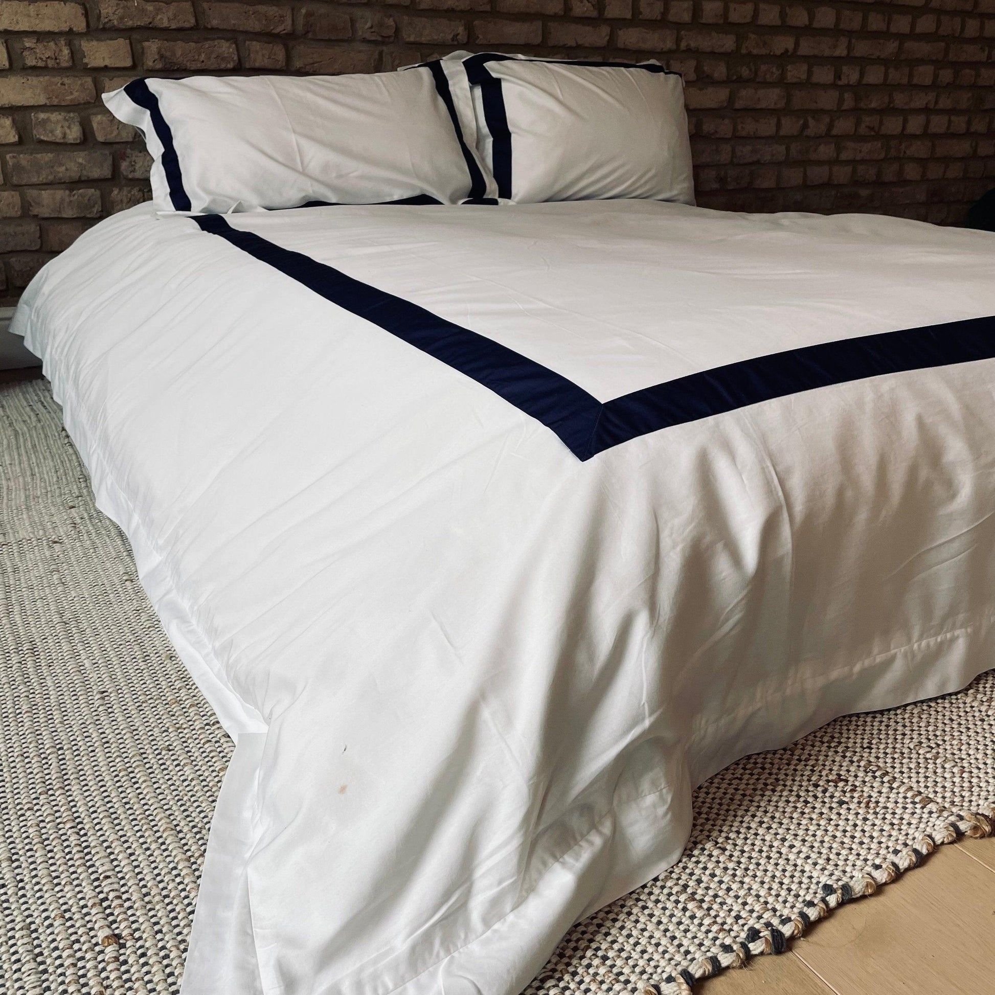 Notting Hill Navy Bundle Bed Linen Set