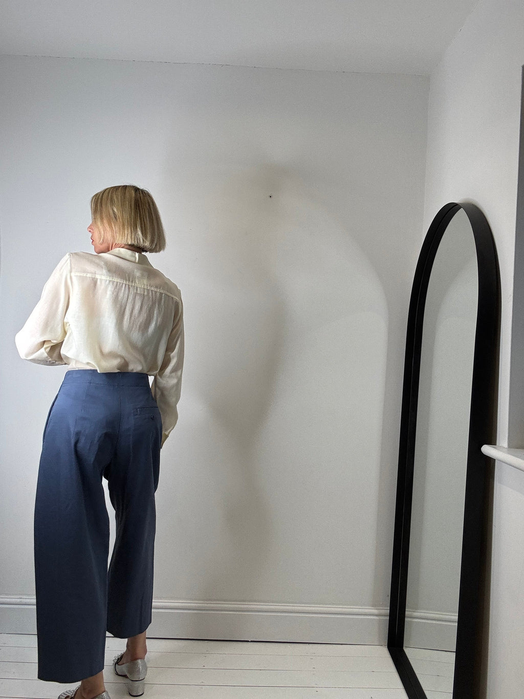 Cotton Twill Barrel Leg Tailored Trousers