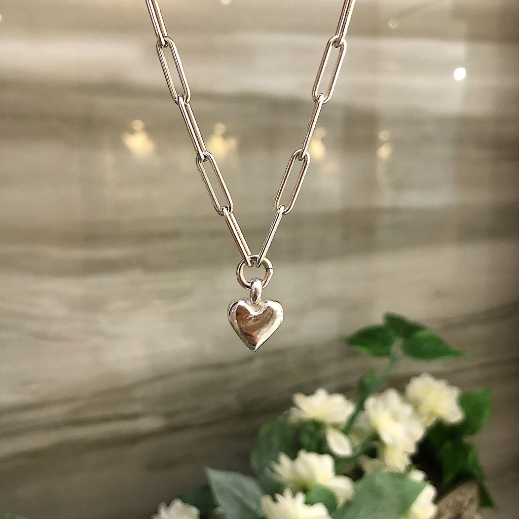 Sweet Heart Trace Chain Necklace in Sterling Silver