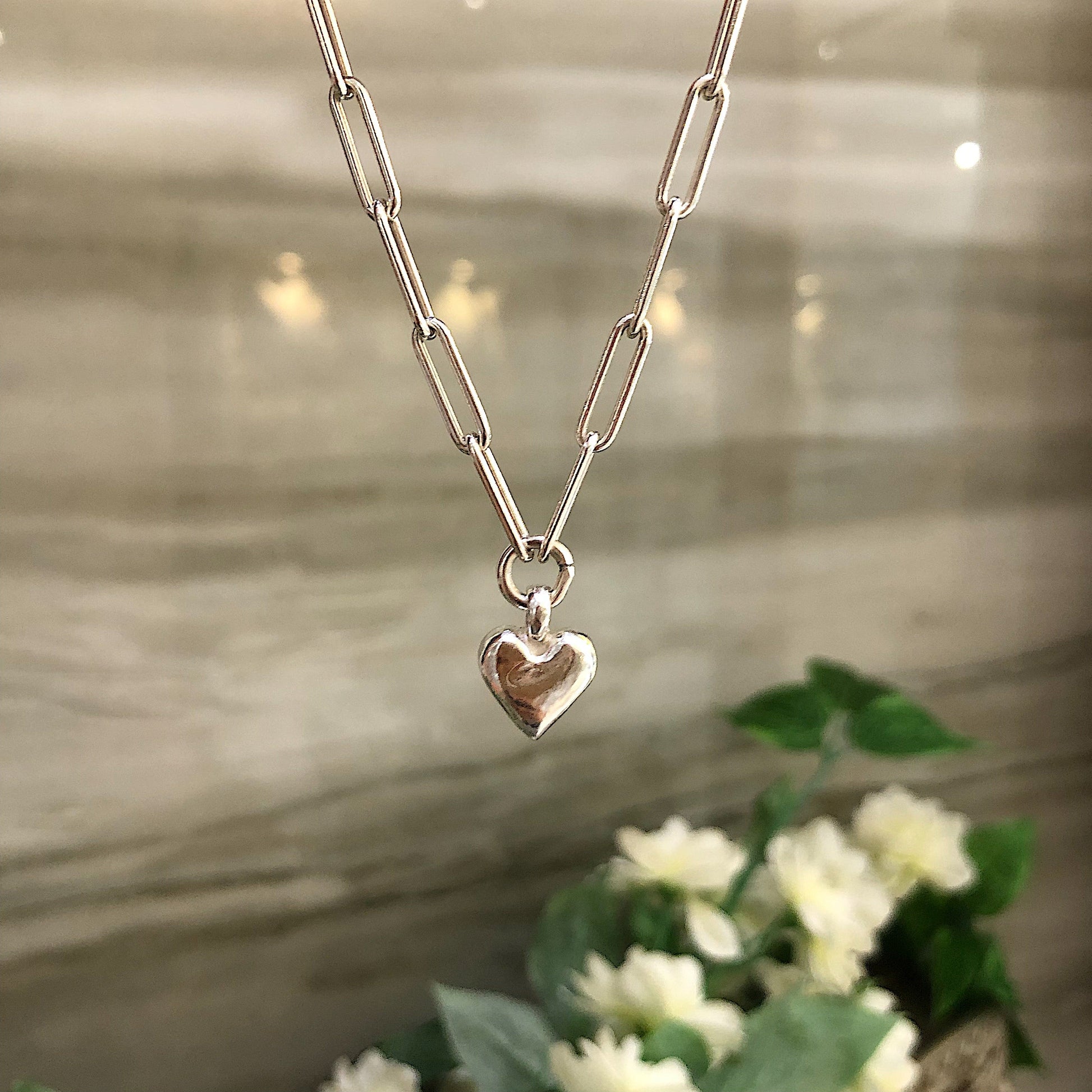 Sweet Heart Trace Chain Necklace in Sterling Silver