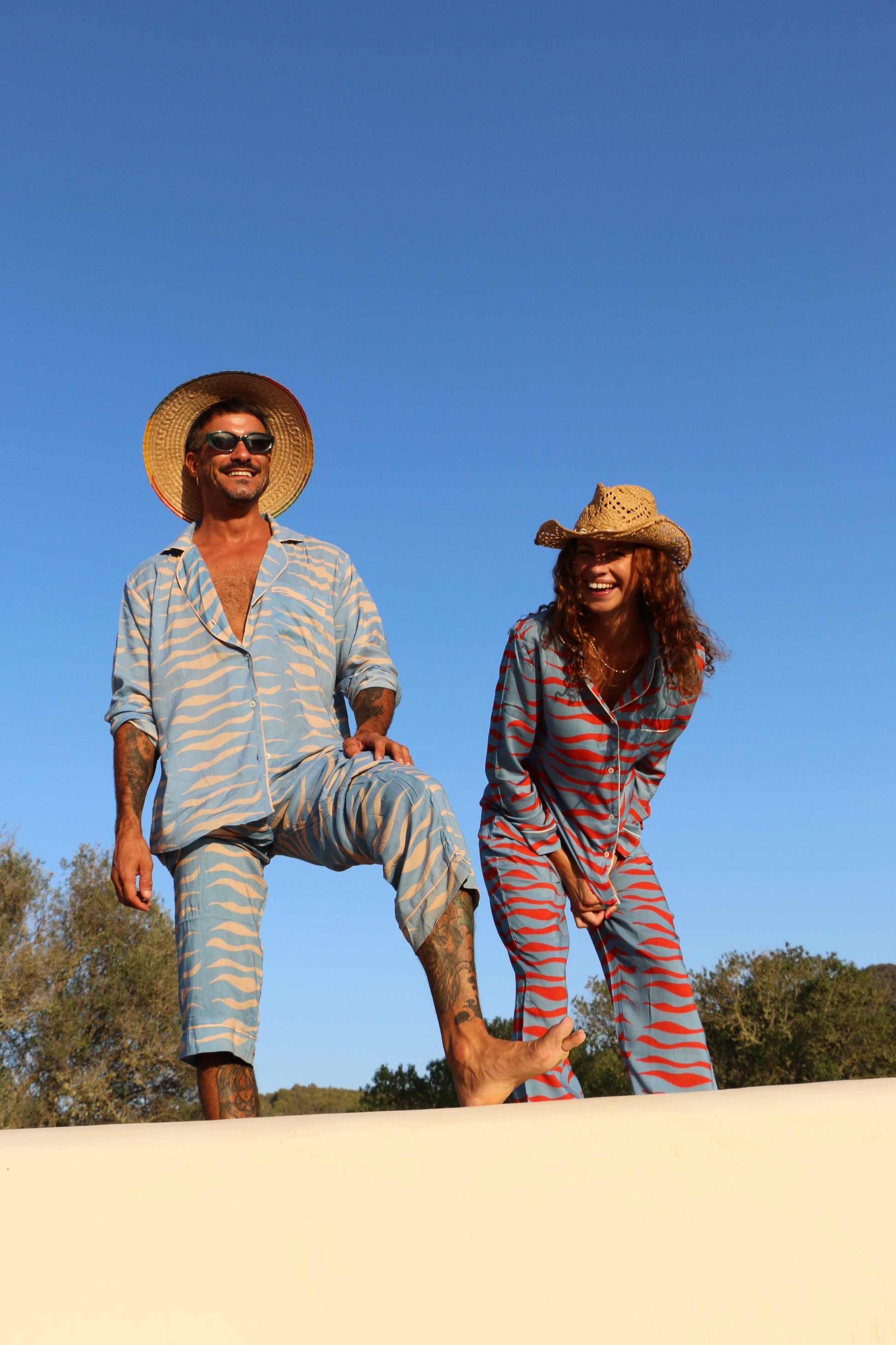 Unisex Can Roar Tiger Print Set