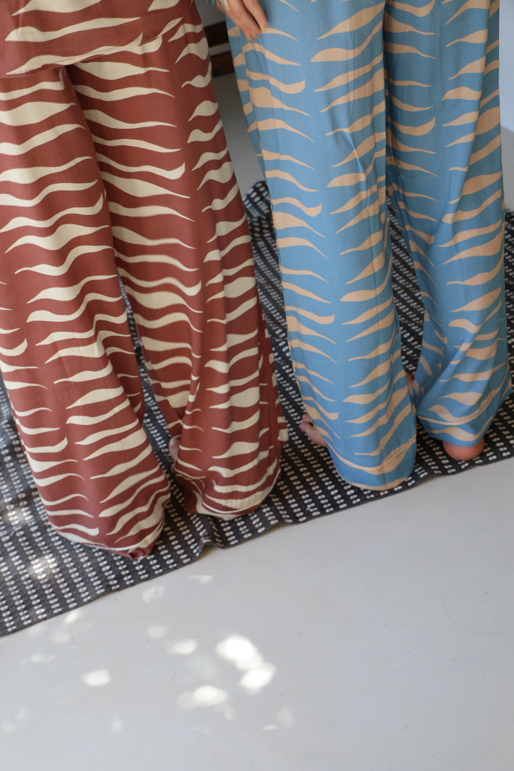 Unisex Ondas Modal Top and Bottom Set Pyjama